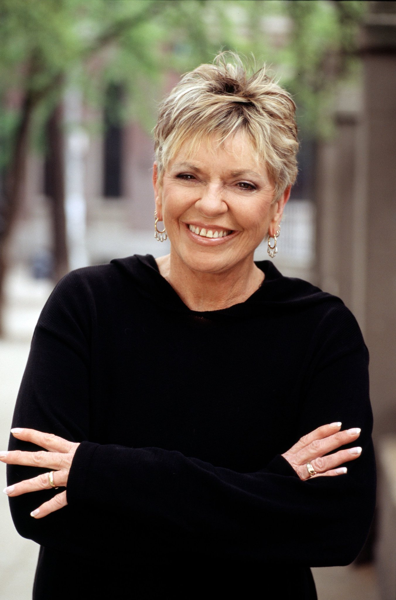 Happy Birthday, Linda Ellerbee!  