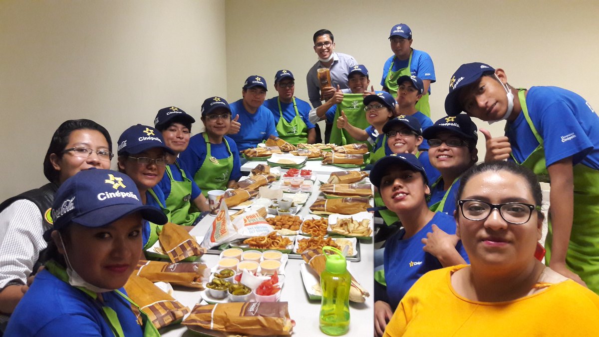 SOLEA_'s tweet photo. @SomosCinepolis Cierre de curso de Coffee Parque Puebla, Palomitas en Acción 🤗 https://t.co/ziUXHAMynq