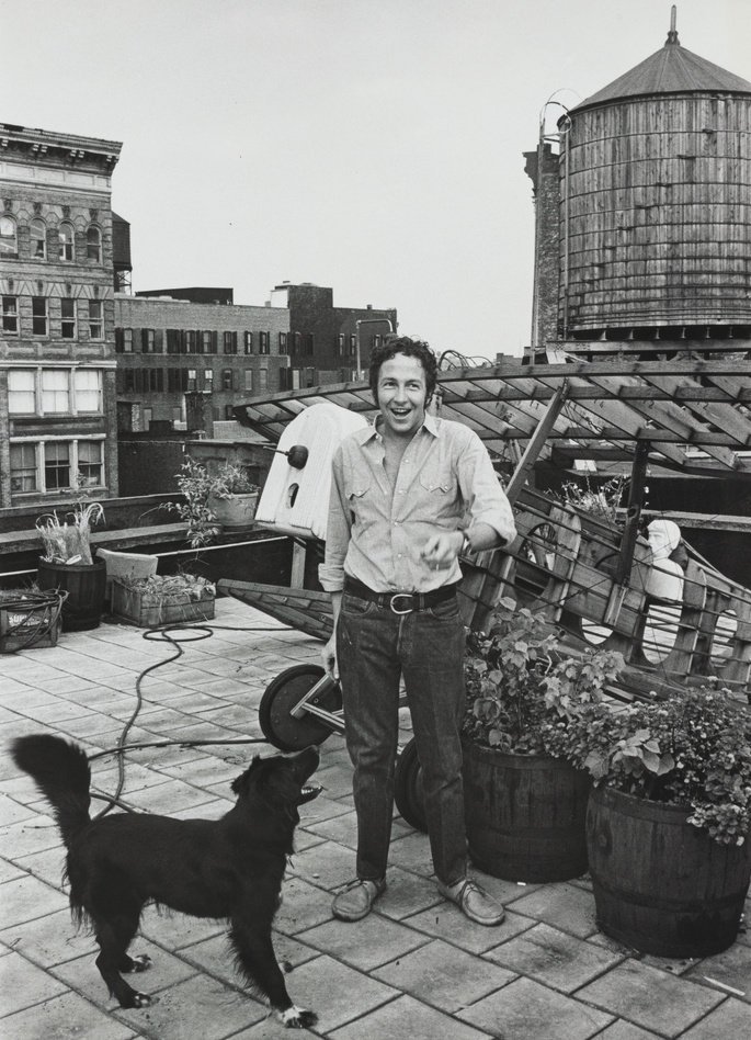 MuseumModernArt's tweet photo. Explore the sites of friendship and exchange that marked Rauschenberg's time in NYC at https://t.co/Bwlw7538nJ #RauschenbergAmongFriends https://t.co/d3N8IgoFty