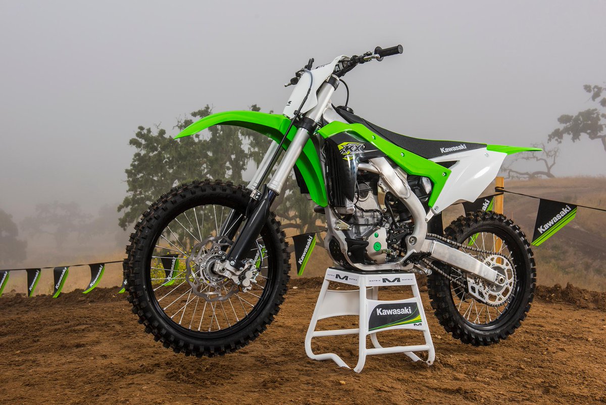 KawasakiUSA's tweet photo. What kind of race fan are you - stadium or outdoors? #KX250F #ProofNation https://t.co/ph0AHClZfI