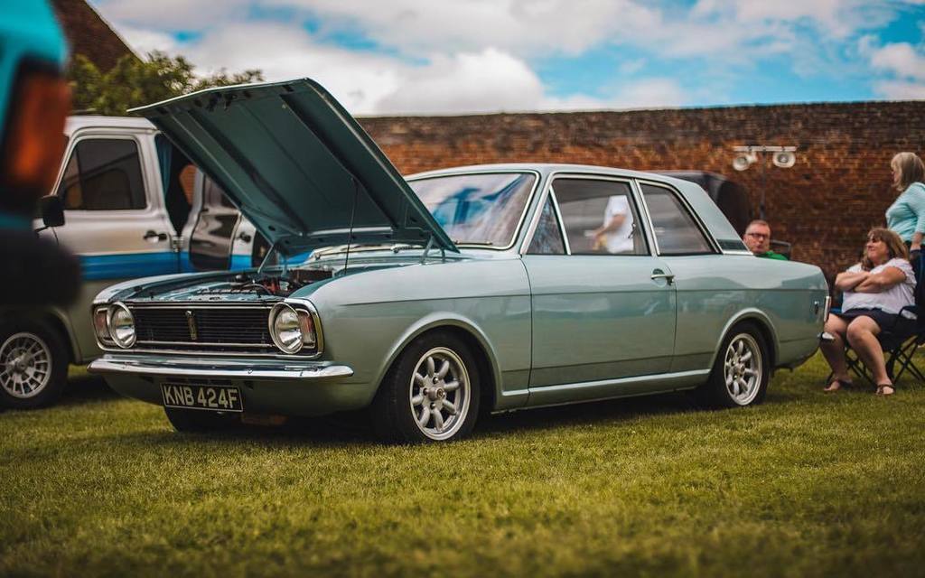 CressingClassic's tweet photo. Perfection. #cressingclassic #carsshow #classiccarshow #classiccar #carstagram #carsofinstagram #carporn 📸 @not_du… https://t.co/qctjVNzSVH https://t.co/4jjt726cN0