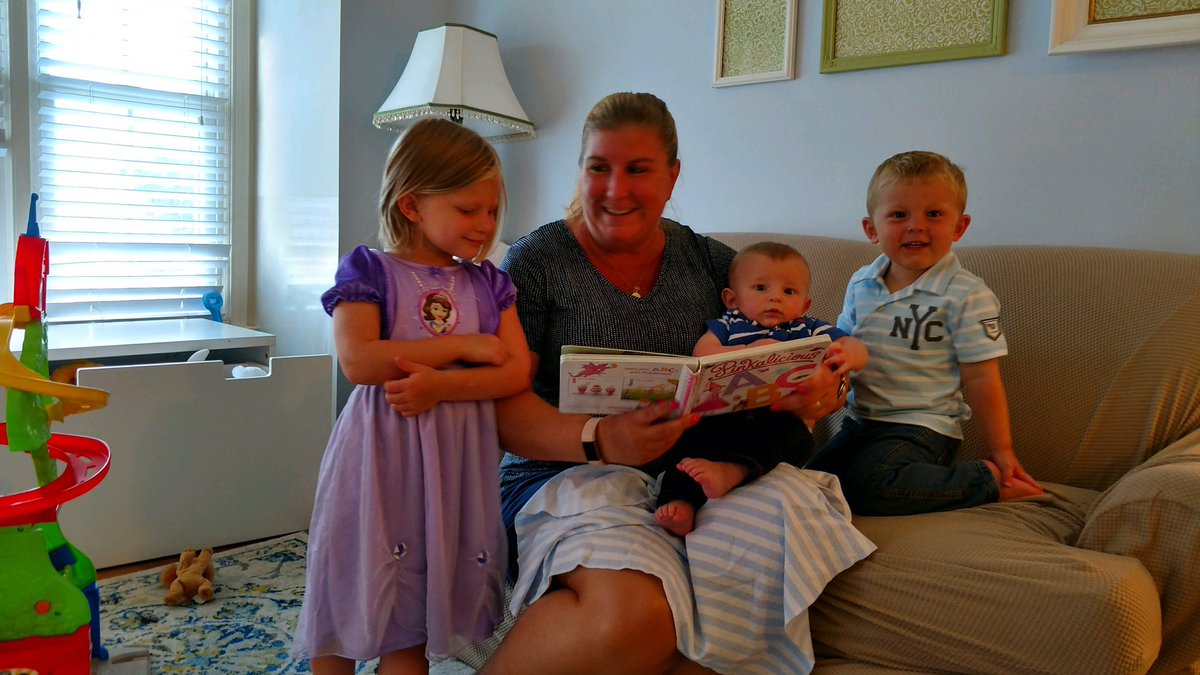 IHeartDewey's tweet photo. #BTSummerRead Spending time with family! https://t.co/AumzjL4Uzk