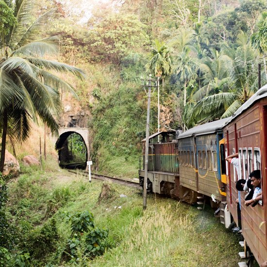 In Sri Lanka, a thrilling street food scene mirrors the generous, vibrant culture. lifeandthyme.com/dispatch/sri-l…