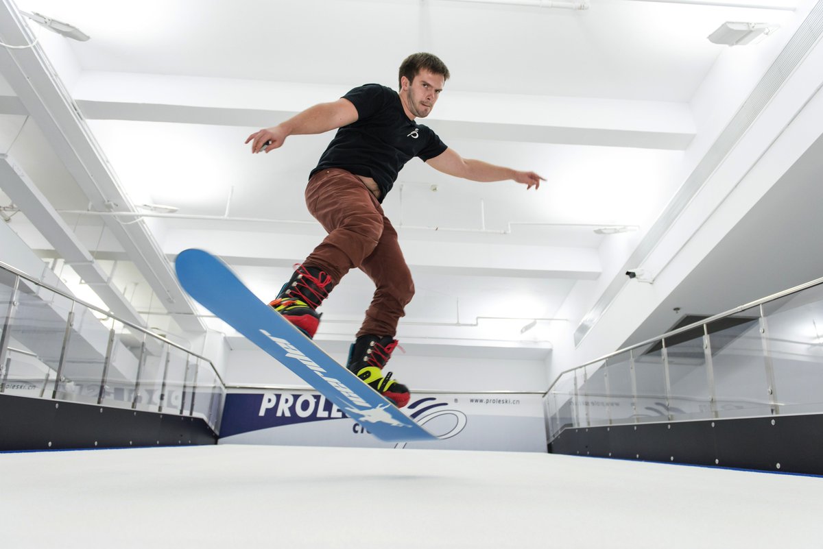 indoor ski simulator