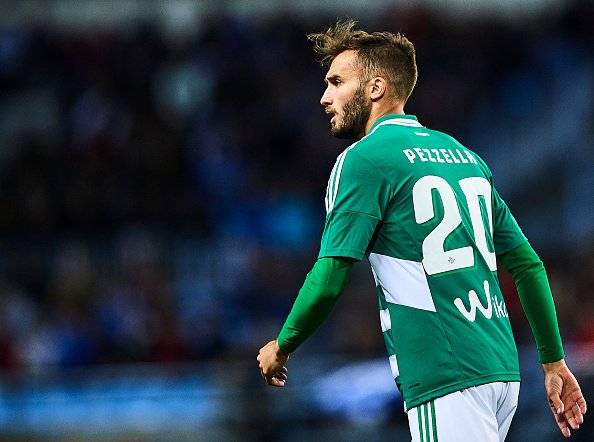 violanews's tweet photo. Di Marzio: Fiorentina molto vicina a Pezzella del Betis - https://t.co/VqbQKjo5fL https://t.co/toeLb07sgA