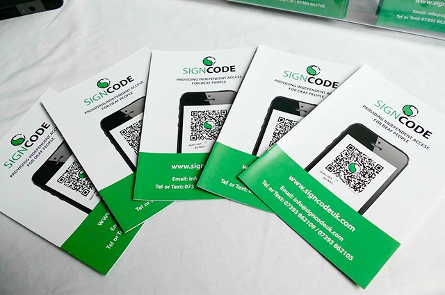 signcodeuk's tweet image. We create #Signcodes that give access to #BSL translated videos of your message for the Ddeaf Community #ChesterHour ow.ly/irrz30e6m05