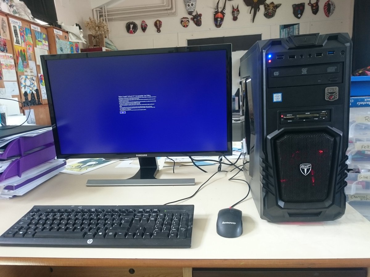 The <a href="/THSch_Art/">TH Art</a> PCs have been built and now ready for use! 
High spec, and 4K UHD monitors!#msi #nvidia #windows8.1 #photoshop #intel #i7