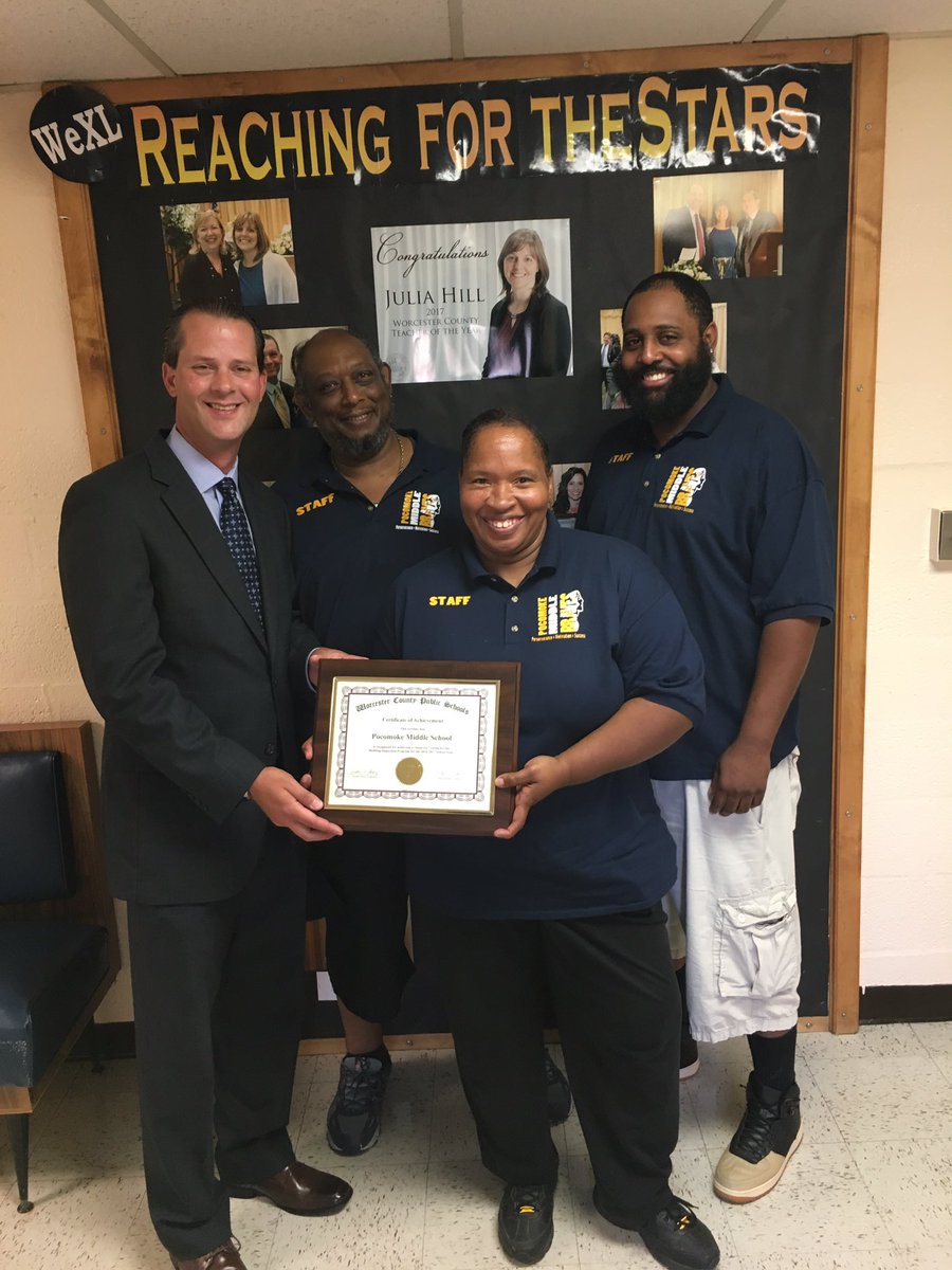 MrRecord21's tweet photo. So proud of all our @PocomokeMiddle custodians #MsLisa #MrMike #MrJonesy #MrCollick #MrCorey #building Superior @galen8146 @WorcesterSystem https://t.co/SorVYYogVs