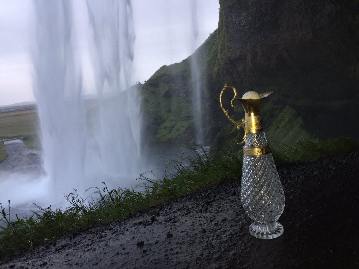 The Lady Dunn's south coast swing takes her to the black sand beaches of Reynisfjara, as well as the Seljalandsfoss &amp; Skogafoss waterfalls.