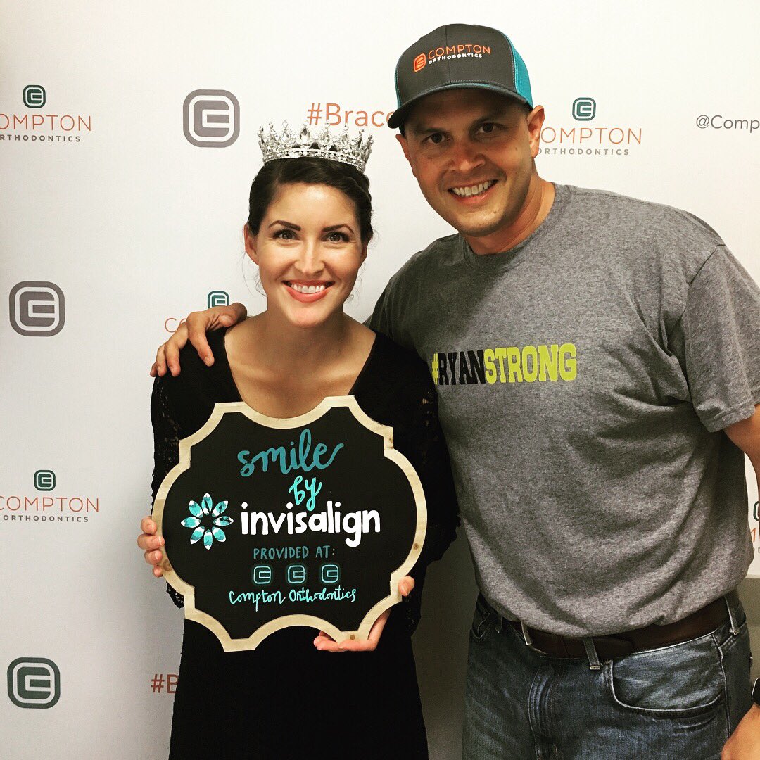 VictoriaWNKY's tweet photo. Guess what! For the next 6 months, I'll be trying out @Invisalign to then deliver you a story on all of the progress! @ComptonOrtho https://t.co/FSUacNNQ8X