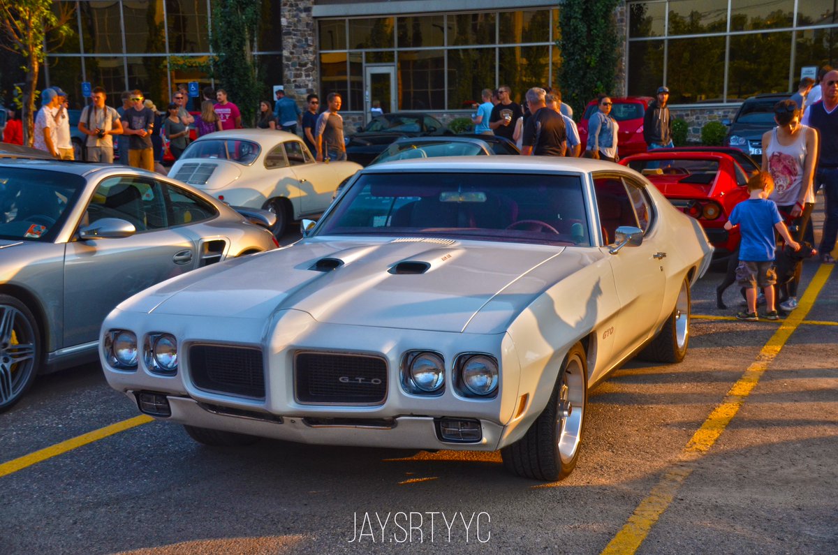 First Tweet from this acc. Pictures I took at one of Calgary's #Eurocarsandcoffee