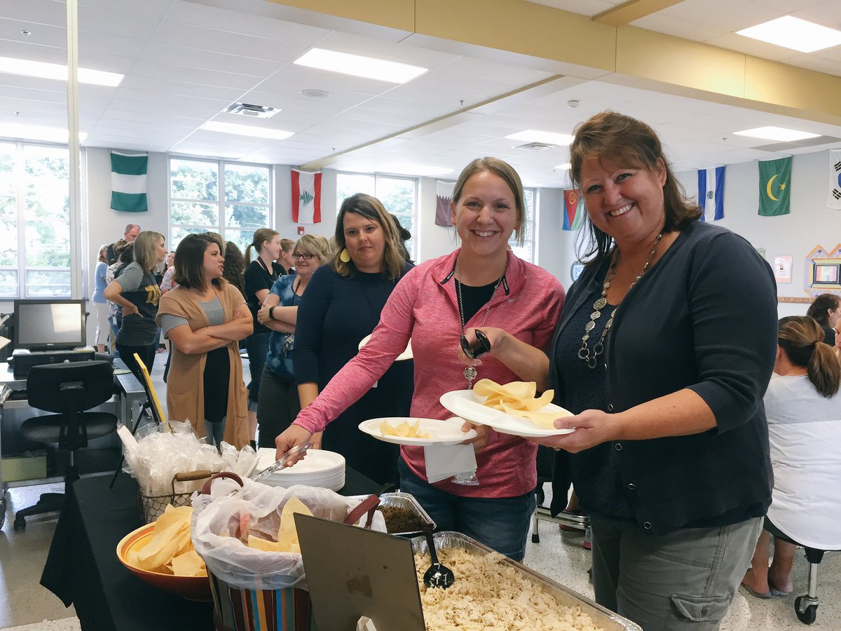 plepta's tweet photo. "Nacho Average Teacher" Your PTA Hospitality Committee served lunch to welcome back teachers &amp; staff at PLE. Thanks to all who helped! https://t.co/DbGKQvRy9o