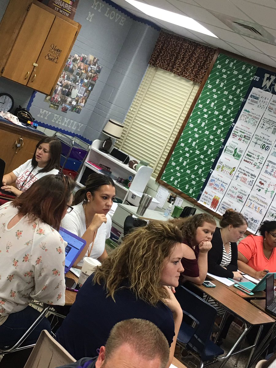 RussellAmy_87's tweet photo. Great SocSt PD today @EctorEagles       @sc_ellis @MsGarciaEMS @ECISD_PD @nicphillips311 Thank You @LisaMarroquin4 @lmnorrid @mrsddavis66 https://t.co/r9SrkiTr0I