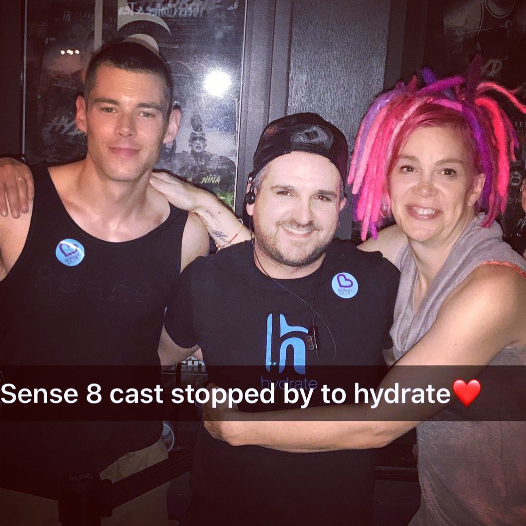 sense8la's tweet photo. Lana odia salir tanto en público, y hacer entrevistas, pero esta haciendo todo por @sense8 y más que por la serie, por nosotros! #sense8 https://t.co/jFzp5PtRkl