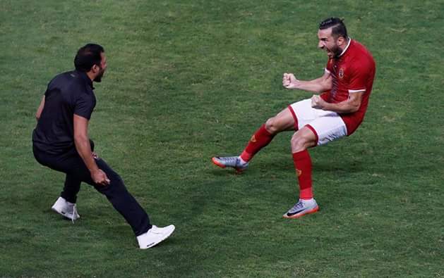 ANASR1414's tweet photo. اعظم نادي في الكون لو كل الدنيا ضده
هفضل احبه بجنون..
جرينتااا الاهلي يا سااادة
#72 في الجنة
+120
+90
#AN14 https://t.co/xFWaRyOWMG