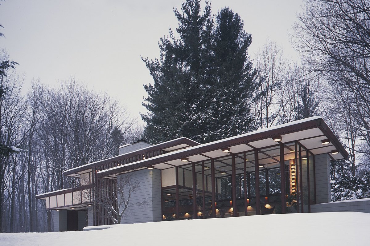 architectmag's tweet image. Frank Lloyd Wright's Penfield House is back on the market: bit.ly/2vBUx9S