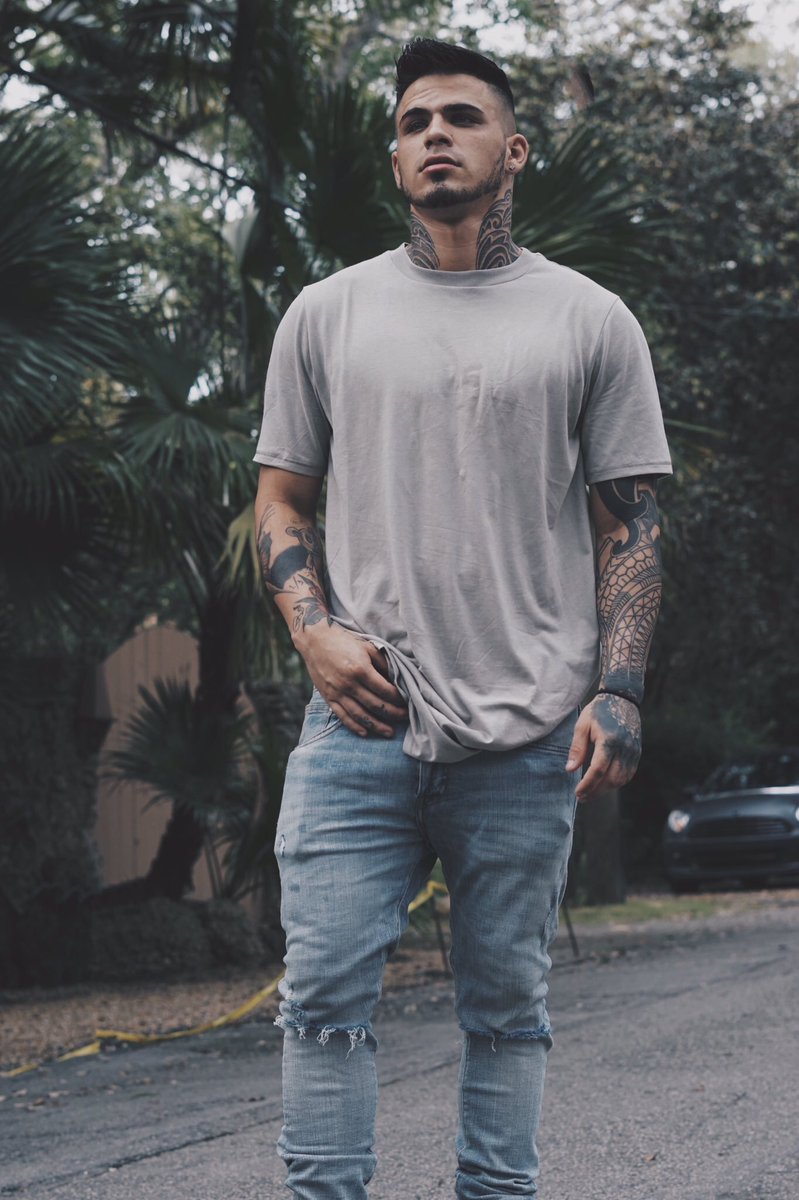 Ronnie Hernandez tweet media