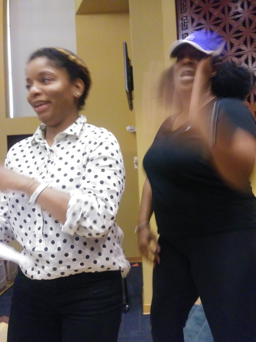ginaelisa's tweet photo. #ConvocationPrep #fpcsw #FPCSExcel #ExcellenceThruGettingHype #IMeanPersistence https://t.co/YEkr4z0p8v