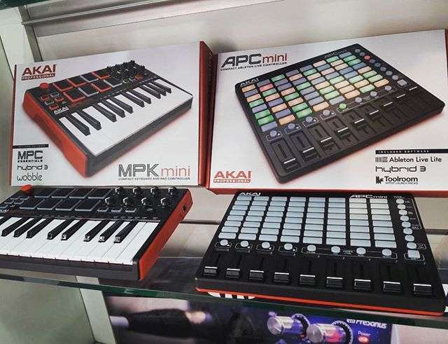 digitaudio's tweet photo. Novidades da @akai_pro aqui na Digitaudio!!
www.digitaudio com.br
#akai #mpkmini #apc #apcmini #digitaudio #midi
📷: @digitaudiostore https://t.co/Y2FIo2uCzb