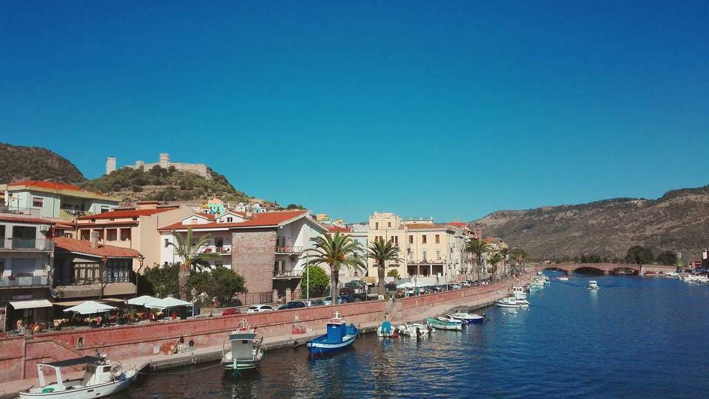 claudiamameli23's tweet photo. Bosa - Oristano
#Bosa #fiumetemo #volgooristano #vivosardegna #likes_sardegna #kings_sardegna #thehub_sardegna #yallerssardegna #sardegna_i… https://t.co/XlWMNxozFP