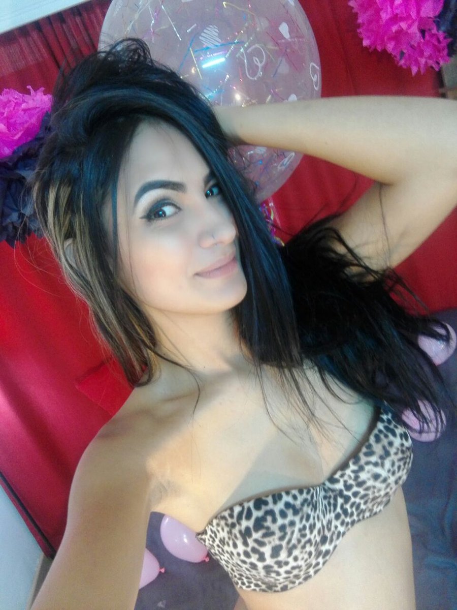 CamLatinGirls's tweet photo. @DannaLpm #HappyBirday #Beautiful #CamGirl #BigButt #Brunnete #LatinPremierModel #Sexy #Model #StreaMate #LiveJasmin #Mamasita #Latin https://t.co/SEjvrefSWO