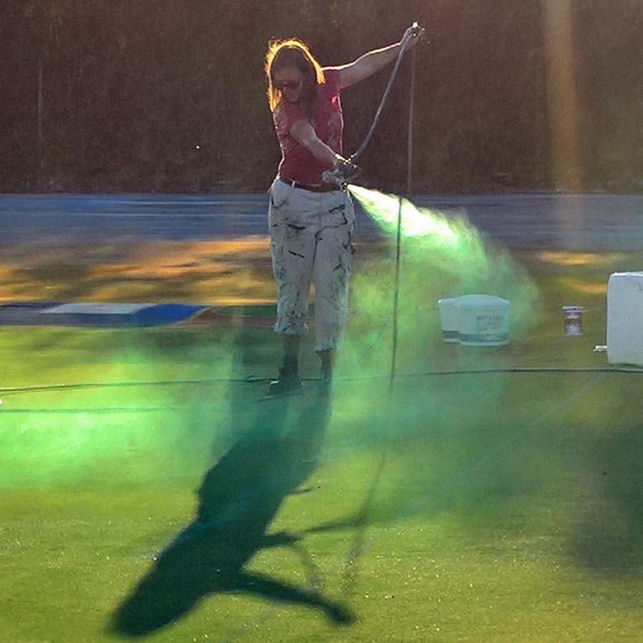 <a href="/TheSeaHorse7/">The Sea Horse</a> <a href="/BeachCreative/">Beach Creative CIC</a> <a href="/visithernebay/">Visit Herne Bay</a> <a href="/baypromoteam/">BayPromoTeam</a>. Claire spray painting the sea green on the #bigpicture - hockey pitch #BayFest