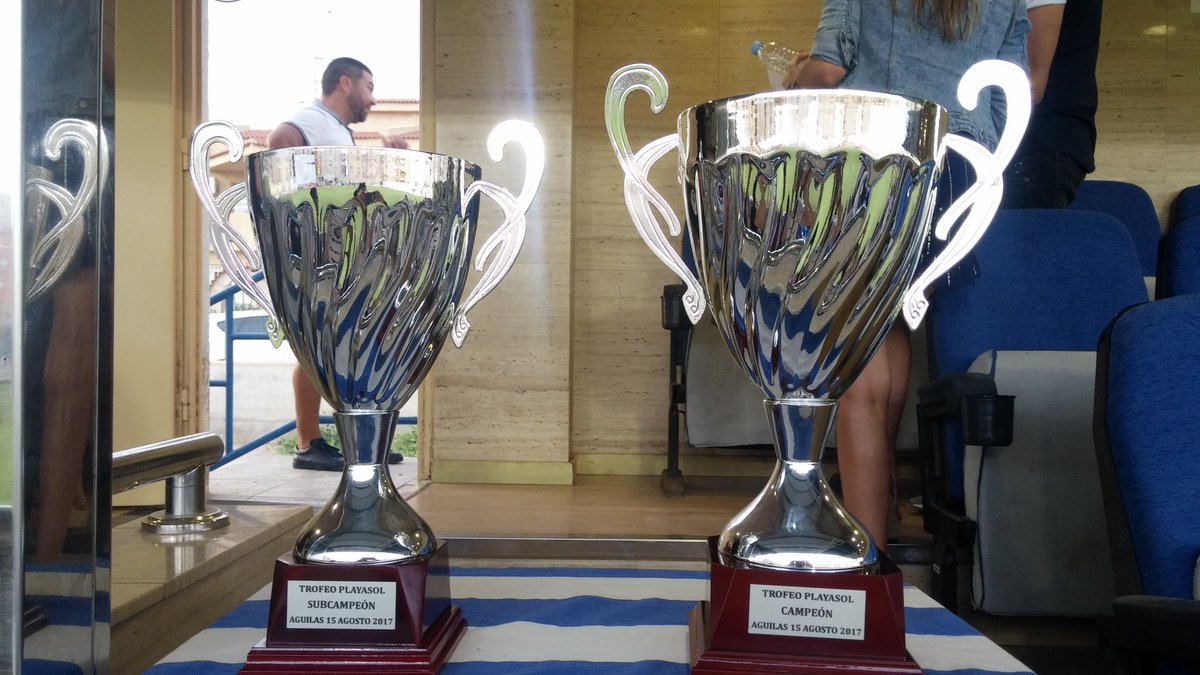 COPE_Lorca_'s tweet photo. El @Aguilas_Fc gana el Trofeo Playa y Sol tras imponerse en los penaltis 4-1 al @lorcadeportiva . 
El partido terminó 0-0 https://t.co/DCmERGT1F5