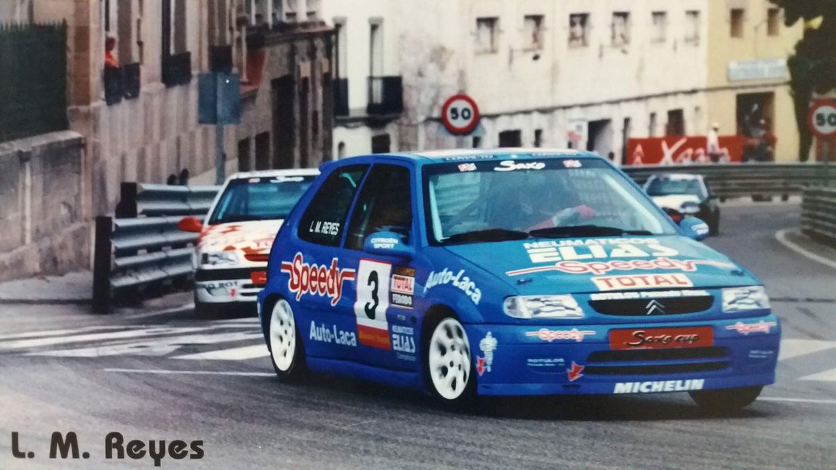 JCGuadalope's tweet photo. @Luismi_Reyes ( Citroen Saxo 16v ) - Alcañiz 🇪🇸 "Circuito Guadalope" 1999. https://t.co/YzA9OyJ3FC