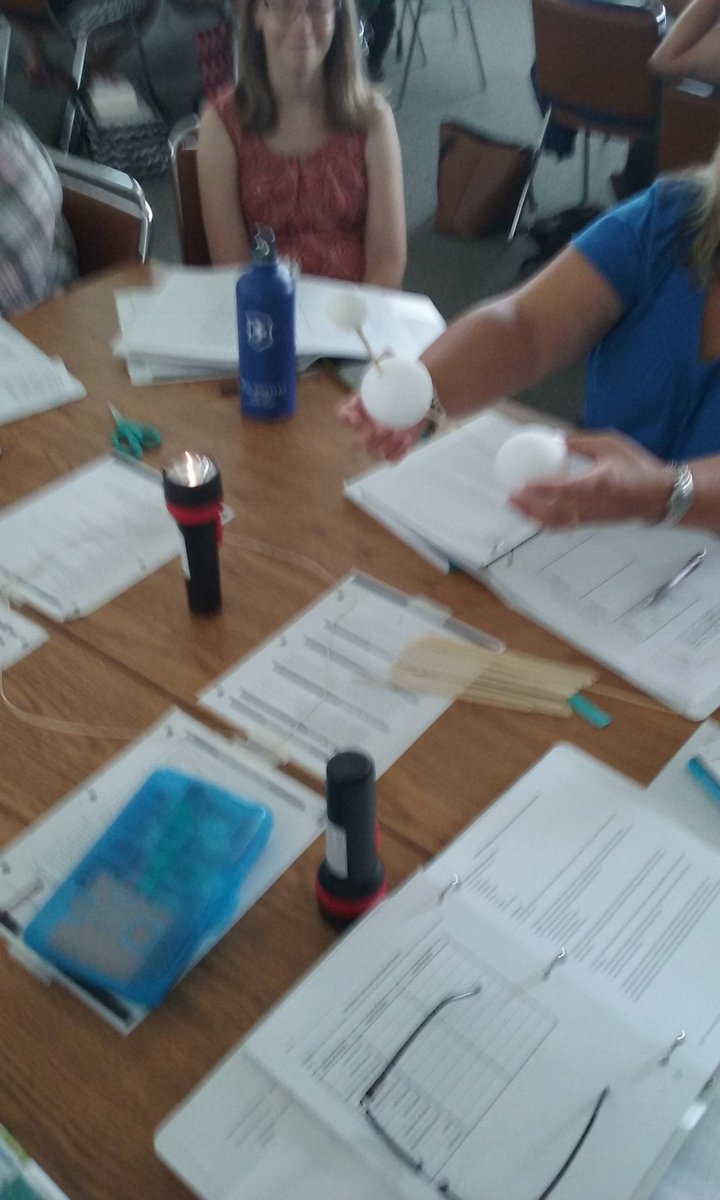 Lee Core tweet media