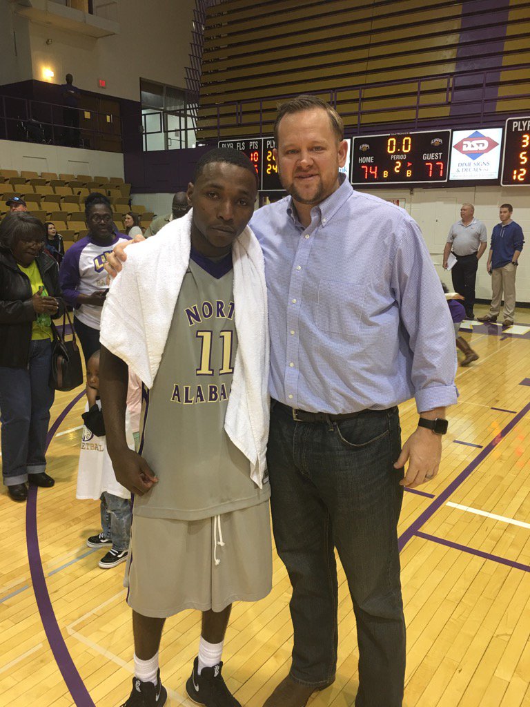 cordwright's tweet photo. Happy birthday to former NE All American. @DimarioJackson hope you have a great day. @NEMCCTigers https://t.co/9LMk8L8MHz