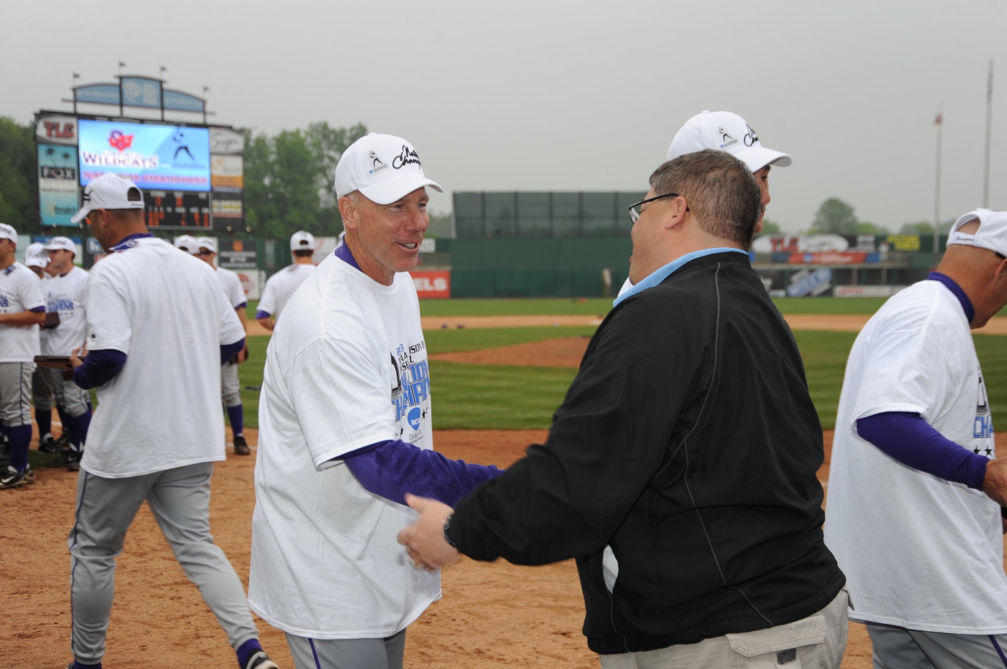 Happy birthday to legend, Scott Brosius!    