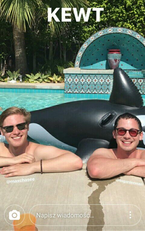 LogandraPoland's tweet photo. #NewPhoto| Logan Lerman with Max on Instagram Stories friend's. https://t.co/amJbLtjLiJ