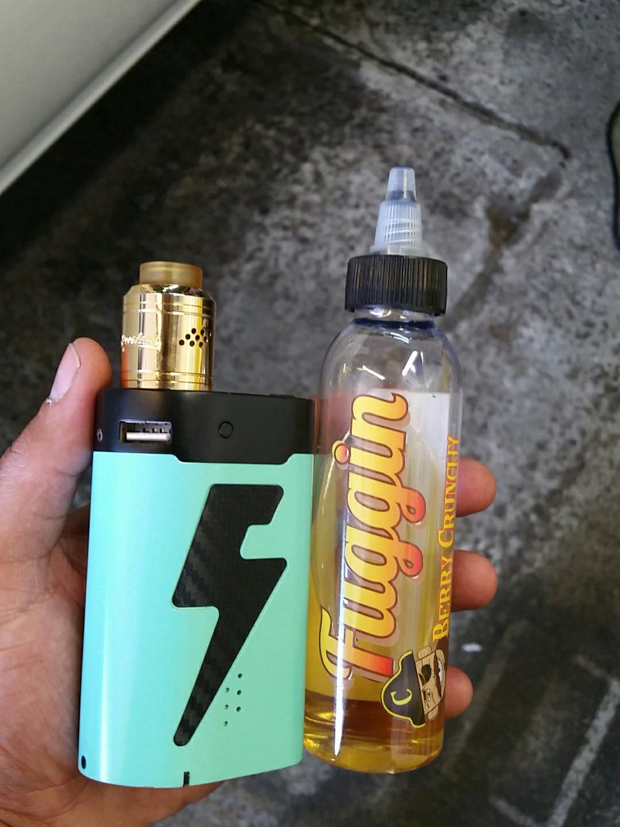 SnapperStylz's tweet photo. #handcheck #fuggin #crunchberry #peerless #vape #mod #five6 https://t.co/w1tJ4hZggh