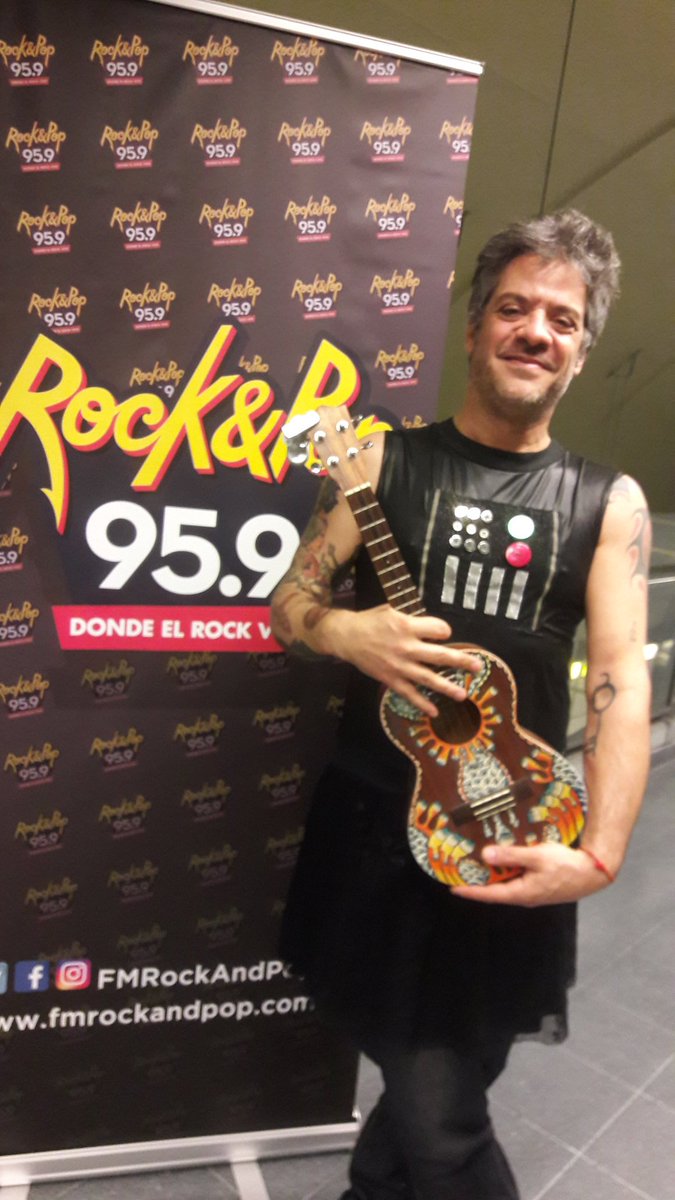 fmrockandpop's tweet photo. Gracias @binferno666 por la buena onda y sumarte a la movida de hoy!🤘 #ComunidadRockAndPop https://t.co/l46WThGfUd