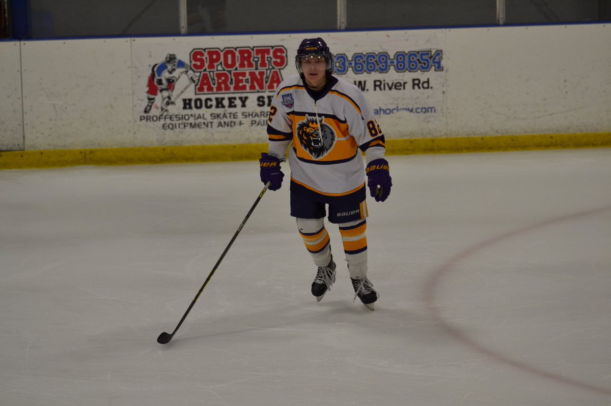 NHJRMONARCHS's tweet photo. ROSTER UPDATE: The @USPHL team has re-signed '97 F Justin Goldman. He becomes the 9th @EHL_Hockey Alum to join the 'Narchs. A huge addition. https://t.co/tI7T9Pa3B0