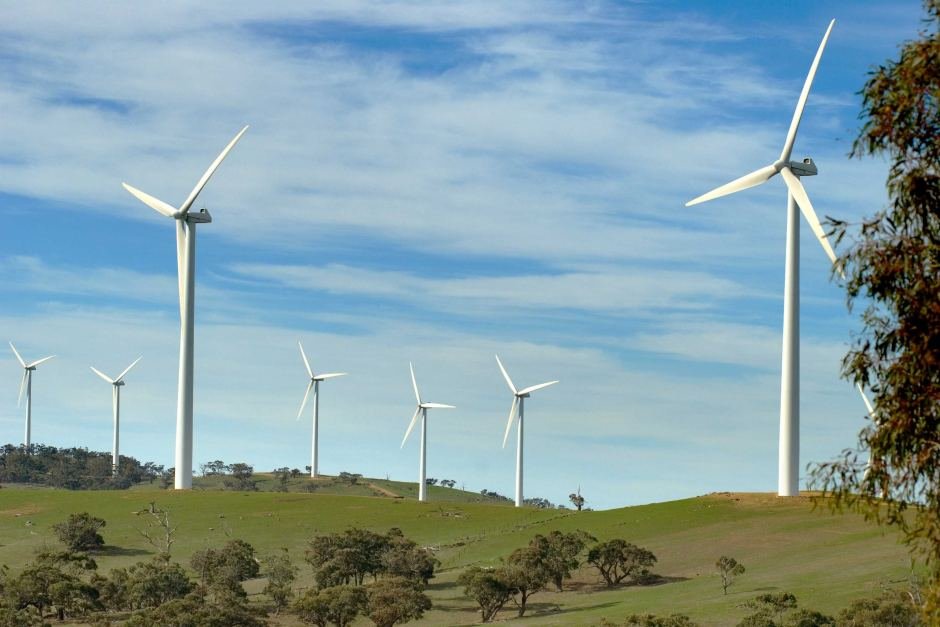 kellazzaro's tweet photo. 34 wind turbines proposed for Alberton in Sth Gippsland. Grp of landholders asked Synergy Wind to build the #windfarm #gippsnews https://t.co/ShwQLi5Oap