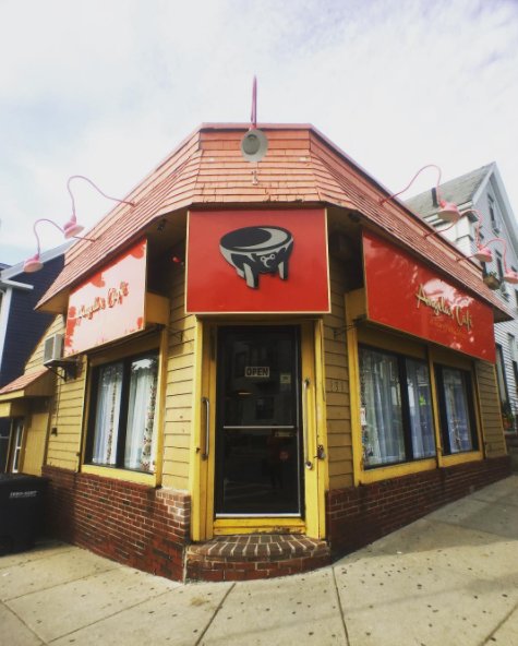 Weekend brunch plans

#EddyLiving  #Community #LoveWhereYouLive #Greystar #GerdingEdlen #WeekendSoCloseYetSoFar