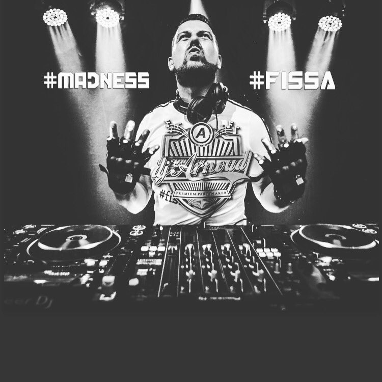 DJ Arnoud tweet media