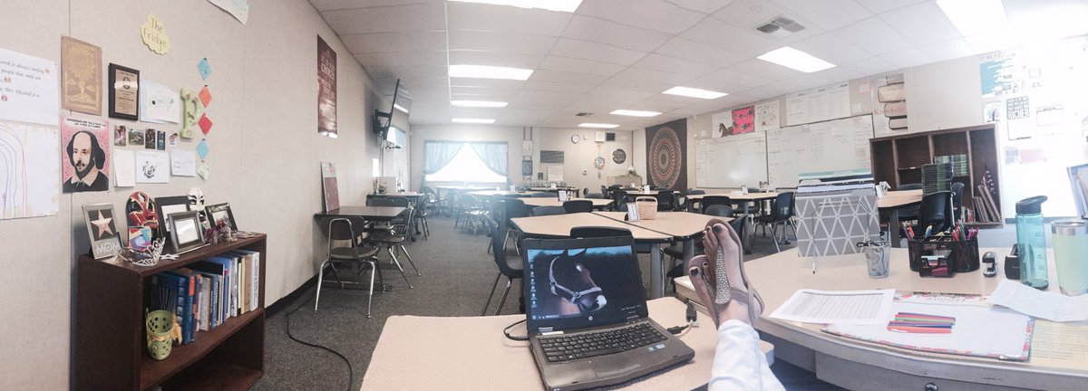 mrsplecenik's tweet photo. Here we go, 2017-2018! Something tells me that this is the last time I put my feet up for a bit π #firstdayofschoolready https://t.co/f7nr5ICVxr