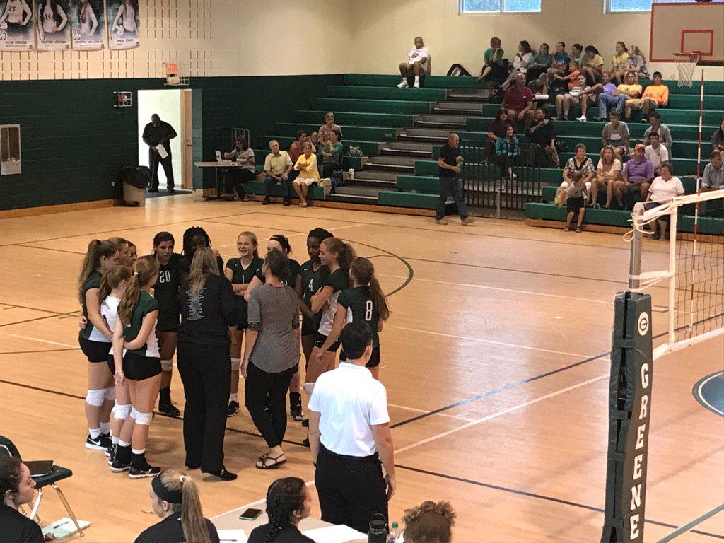 PatrickFraleyg's tweet photo. Lady Devil JV Volleyball working hard against SG tonight. #iseeyou #ladydevilpride https://t.co/Sf0hK0vb70