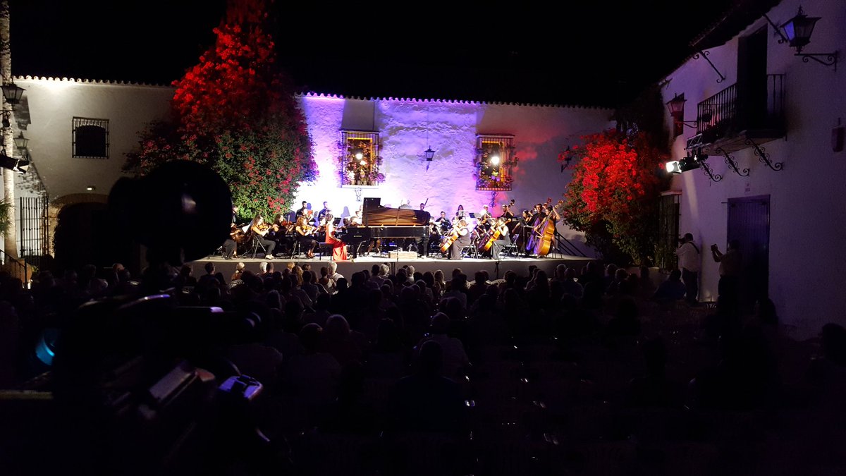 tvayamonte's tweet photo. Inauguración de la 33 edición del festival internacional de música ciudad de Ayamonte, puedes verlo @tvayamonte https://t.co/AEjdpDhasT