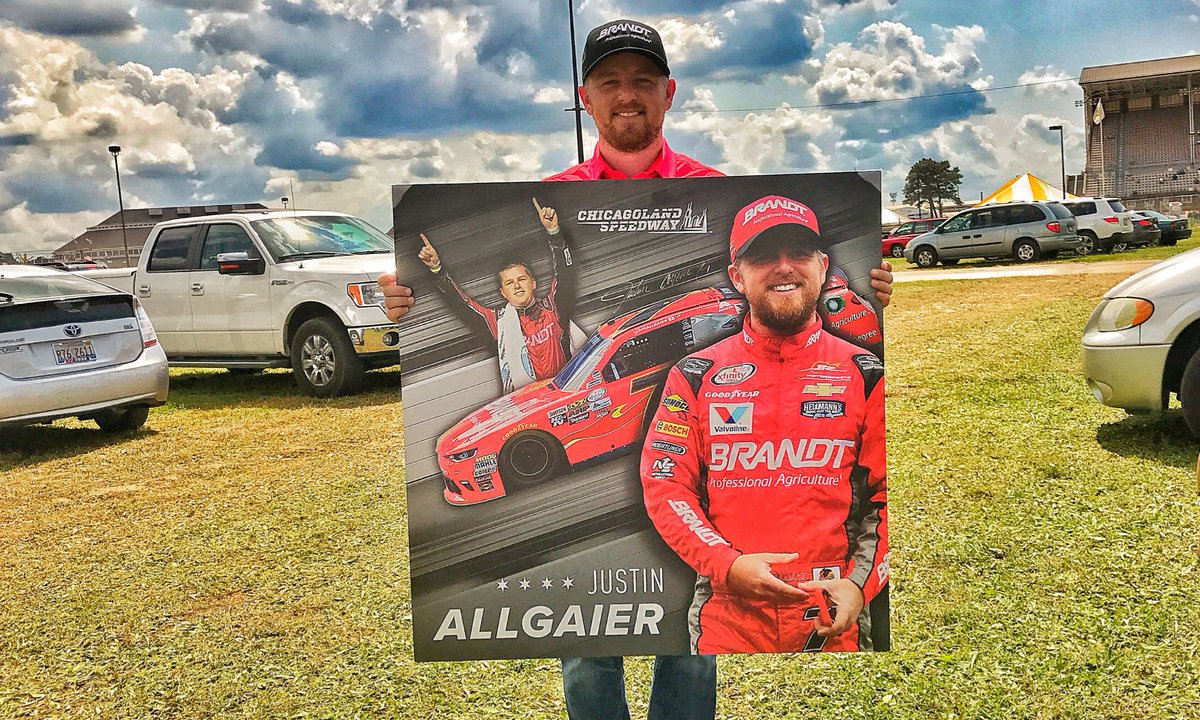 ChicagolndSpdwy's tweet photo. We made @J_Allgaier a poster... but he wants you to have it.

RETWEET to win this awesome piece, signed by the man, himself! ✒️ https://t.co/pEfDZU2h88