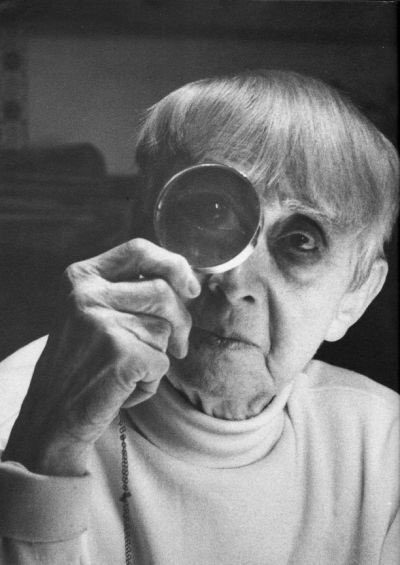 WhosKateStrange's tweet photo. More Dada: HannahHöch's Photomontage addressed the issue of gender & the figure of woman in modern society. #Dadaists #Women#Art #Dada https://t.co/N9cpCmJIU8
