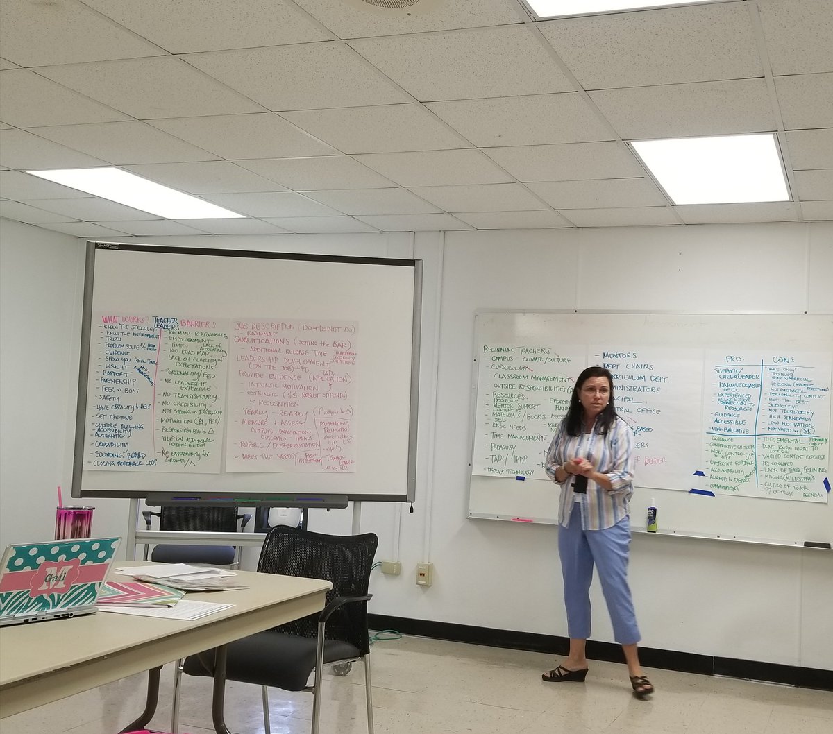 teachingitall's tweet photo. She's still a great teacher @KiwiMcGee. #GreatLeaders #OnboardingHerTeam #AlwaysLeadingandLearning https://t.co/9Iy3tbn3Ce