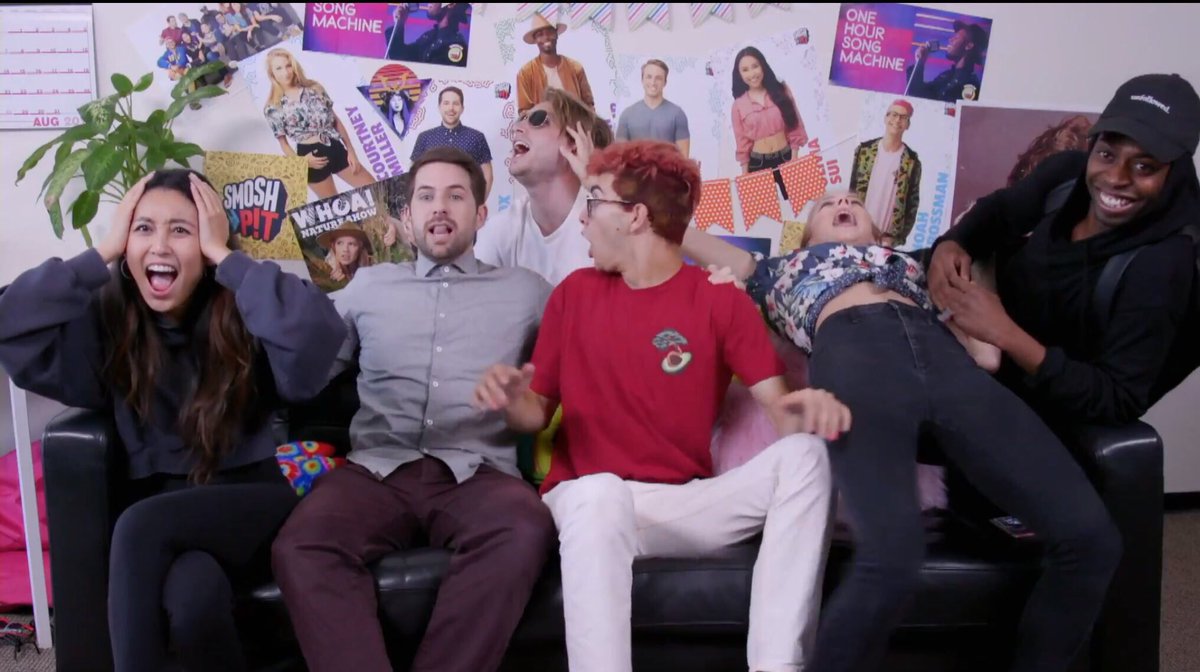 SunnyDaProducer's tweet photo. Courtney...you ok? 😂 #SmoshPit https://t.co/skAGC6WTvF