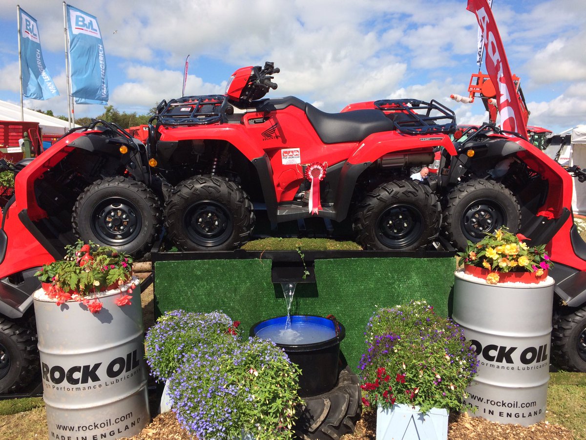 PGFAgriLtd's tweet photo. @PGFAgriLtd @AngleseyShow1 @AngleseyScMedia All ☀️welcome to pop over and have your photo taken ☀️#showtime2017 https://t.co/8l5qZPK2ni