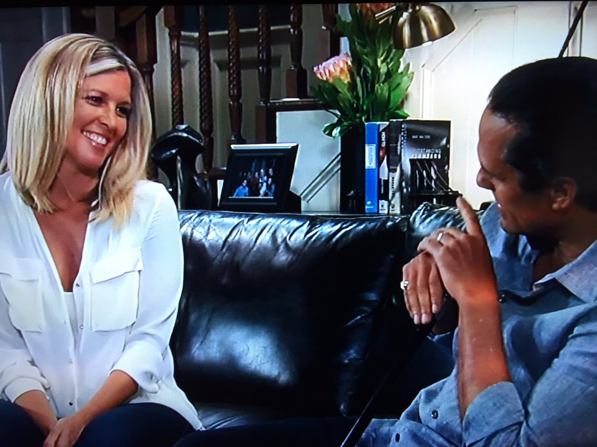 NDH_CarolinaGrl's tweet photo. That 👀 of love❤️!!! #CarSon #Soulmates #YearsandYearsofLove #Flirting #NeverOver #LoveWins! Ready 4 more #CarSonLovein17 #GH https://t.co/LRvCv3P9l8