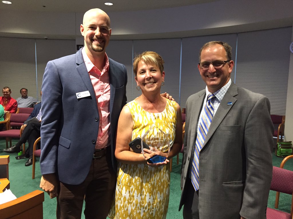 nwlaroche's tweet photo. WTG #CrystalMN - we were presented with @Hennepin Most Active Community Award tonight. Almost 98 million steps logged for #StepToItChallenge https://t.co/ERi6lpeEHr