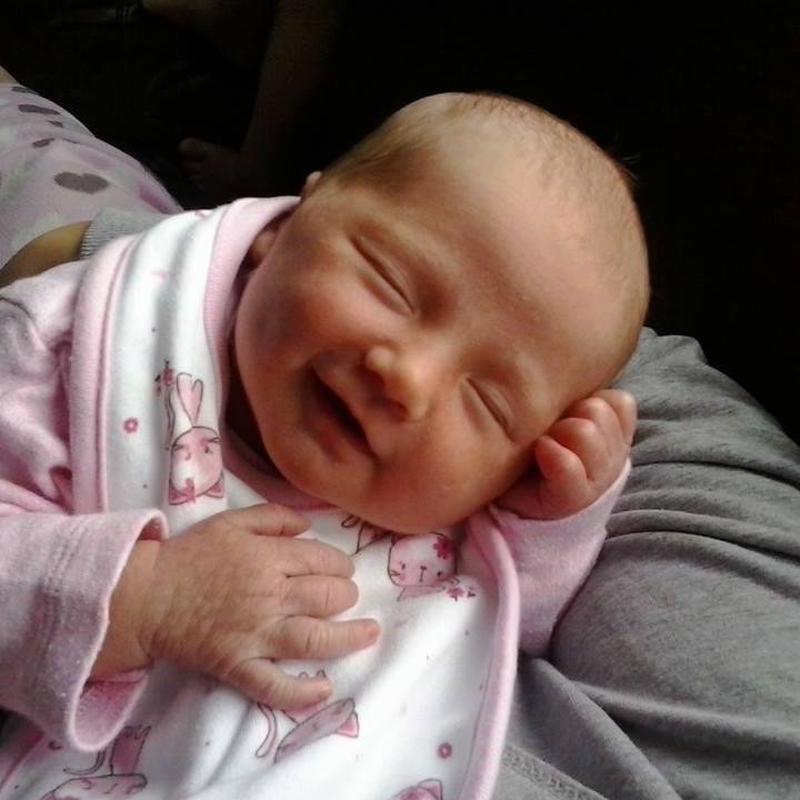 Mummy_To_Ten's tweet photo. @myfirstsavse first smile #myfirstmemories. https://t.co/AVAEtgOz82
