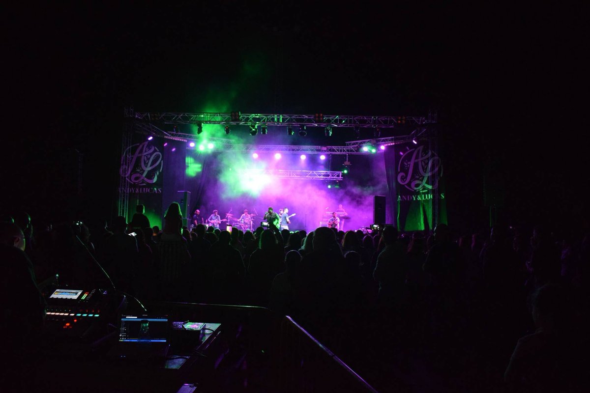 BlasterSound1's tweet photo. Acaba el finde del gran concierto de @_AndyyLucas_  aqui os dejo algunas fotitos https://t.co/rxoUpL5fgE